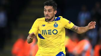 Manchester United Agree Deal With Porto For Left-Back Alex Telles