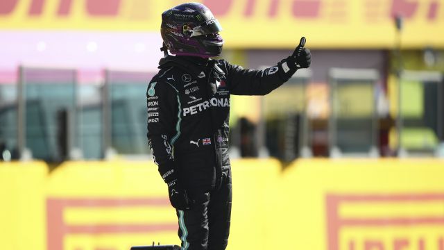 Lewis Hamilton Edges Out Valtteri Bottas To Claim Tuscan Grand Prix Pole