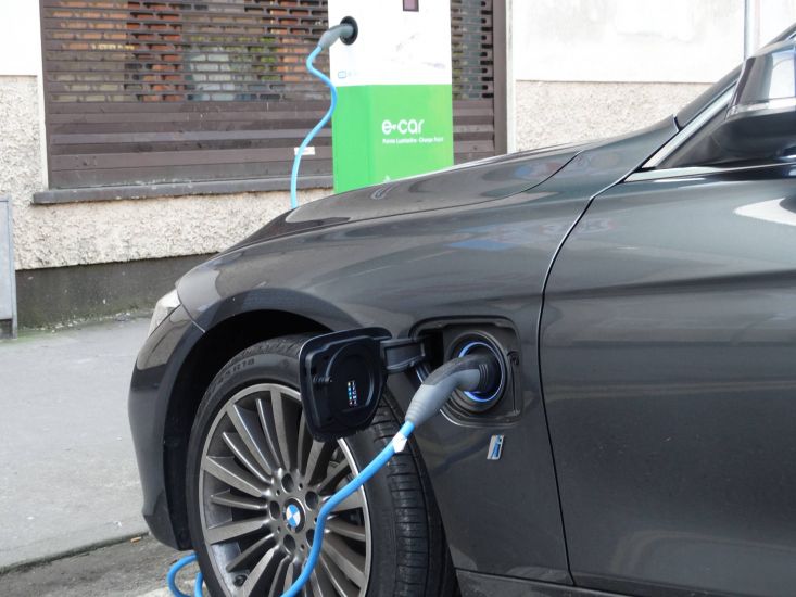 Esb Introduces Pricing For Ultra-Fast Ev Chargers