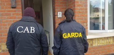Cabs Seize Cocaine, Airsoft Rifles And Over €9,000 In Cash During Wicklow Searches