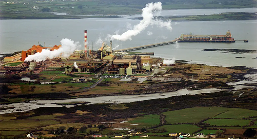 Russian Cargo Ship Anchored Off Limerick Refinery Amid Uncertainty On Eu Sanctions