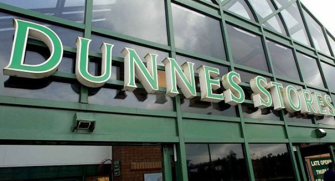 Dunnes Stores Warned Click And Collect Service Breaching Covid Restrictions