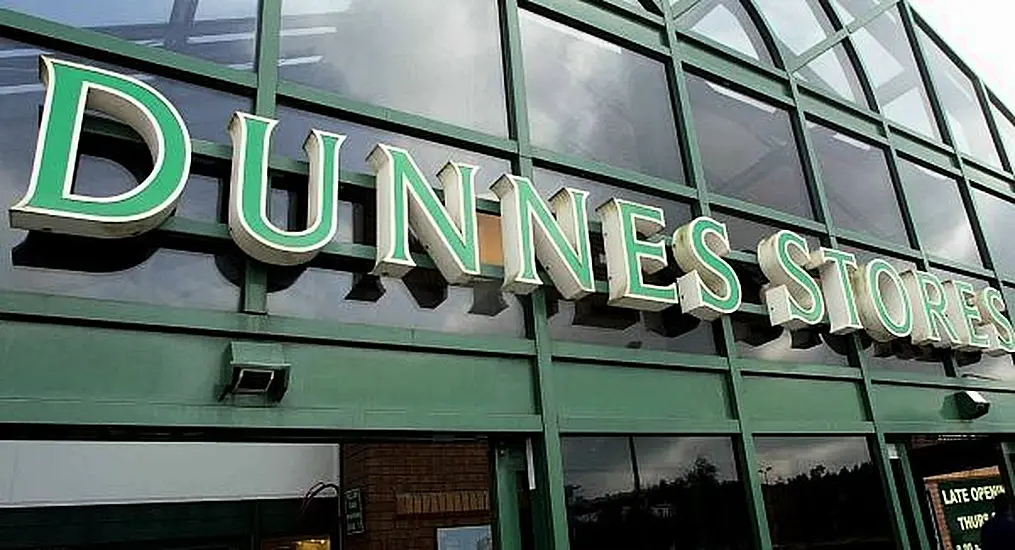 Dunnes Stores Warned Click And Collect Service Breaching Covid Restrictions