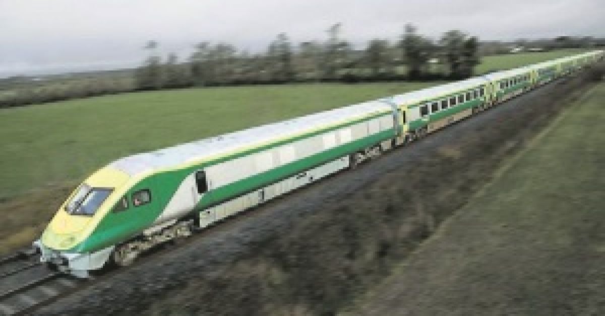 Замръзване на вагони и расистка злоупотреба сред над 16 000 жалби, подадени до Irish Rail