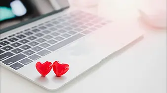 Facebook Enters The Match-Making Game As Dating Launched In Ireland