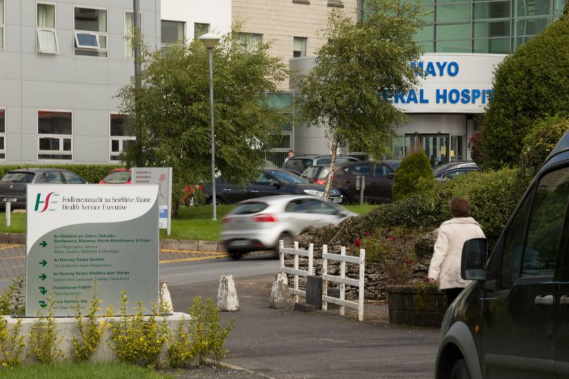 Couple Who Sued Hse Over Death Of Baby Settle High Court Action