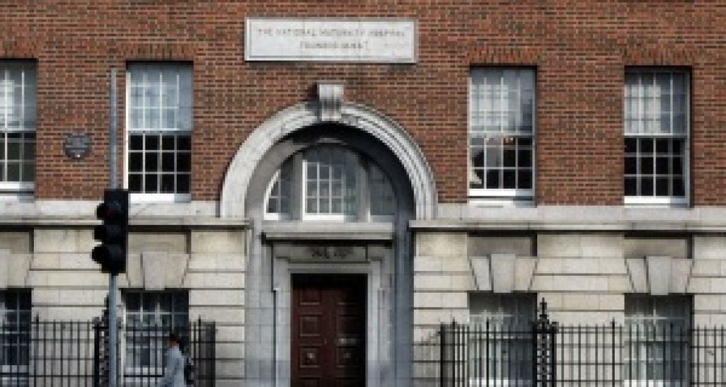 Boy Who Suffered Facial Cut During Birth Settles Action For €35,000