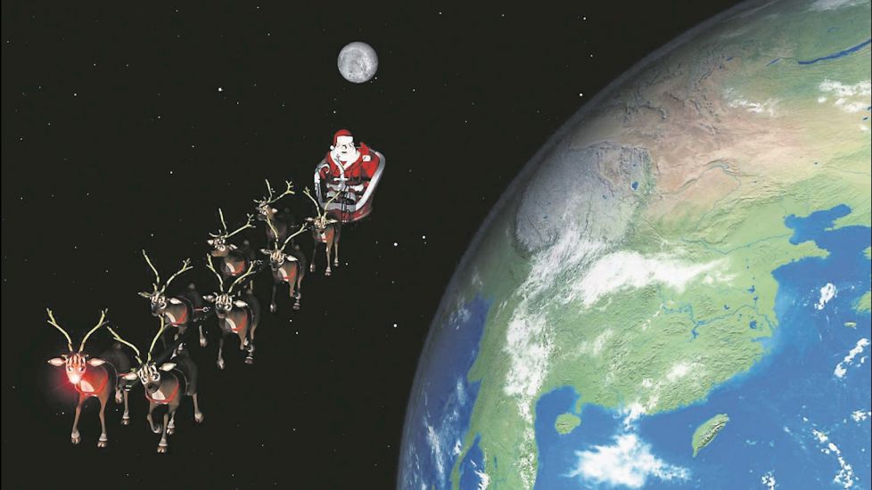 Santa Tracker: Follow Mr Claus' Live Location As He Travels Towards Irish Airspace