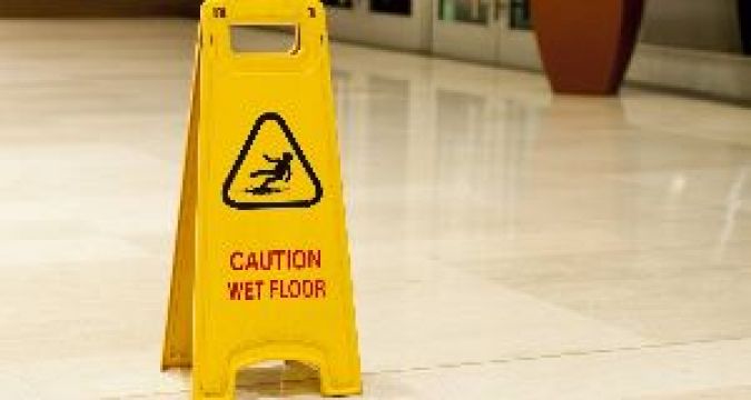 Delivery Driver Awarded €65,000 Damages After Fall On Wet Takeaway Floor