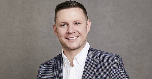 Taste maker: Sommelier Philip Dunne on freezing time and the comfort of fluffy naan bread - Vimarsana News