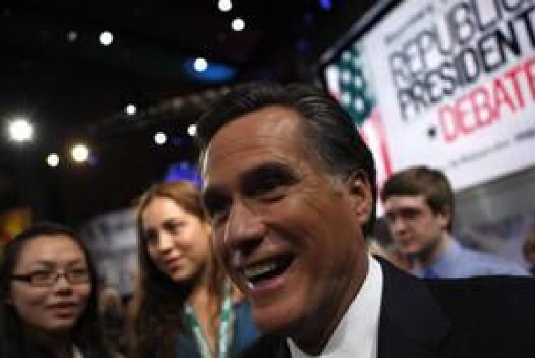 Romney wins easily in Florida