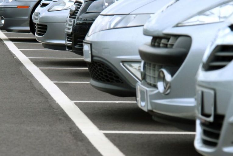 Reducing parking availability could help move towards a better system of urban planning, according to an advisory body to the Taoiseach