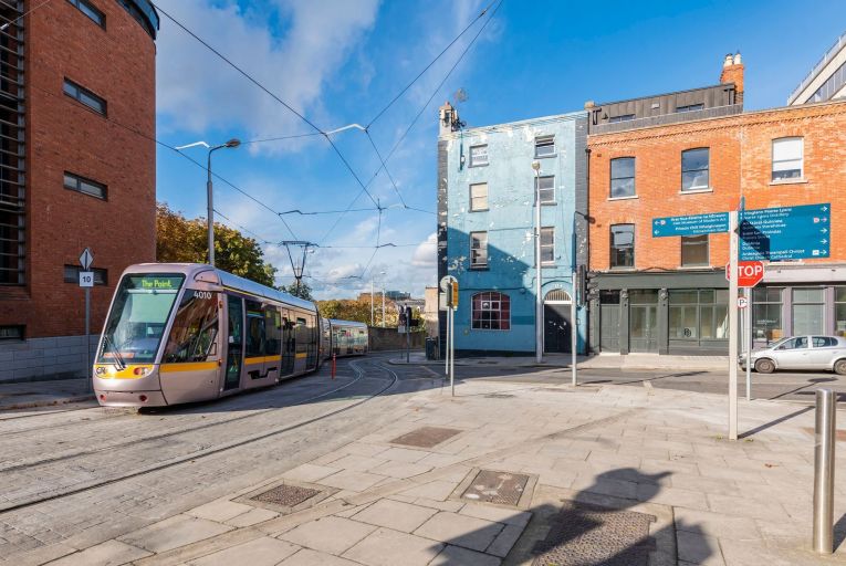 House at St James’s Street with planning permission for sale at reduced price of €750,000