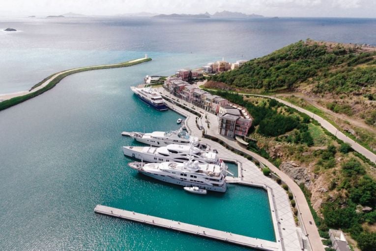 Efforts have been made to turn Canouan into an exclusive destination for yacht-owners and the super-rich for almost three decades