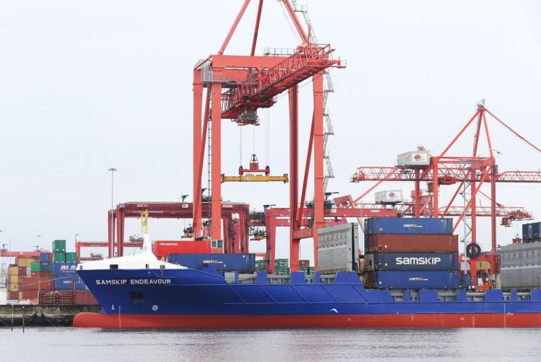 The volume of cargo traded between Dublin and Britain fell by 22 per cent last year to just over 725,000 cargo units. Picture: Rollingnews.ie