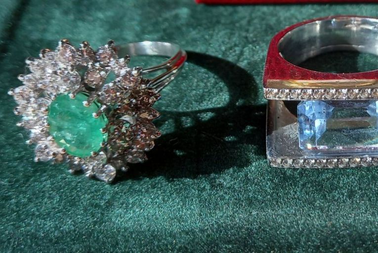 Over 300 pieces of jewellery  in the Matthews’ sale offer virtually every precious and semi-precious stone ever mined with prices to suit every pocket