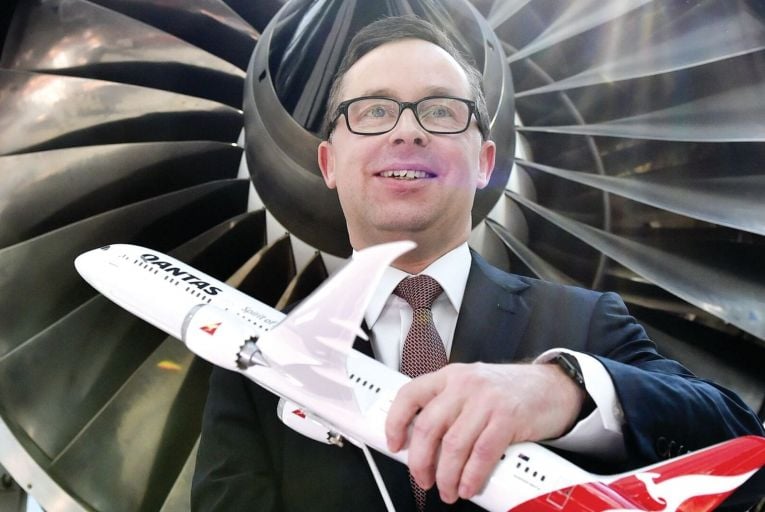 Electric planes could be used to fly from Dublin to the north of England, Qantas head says