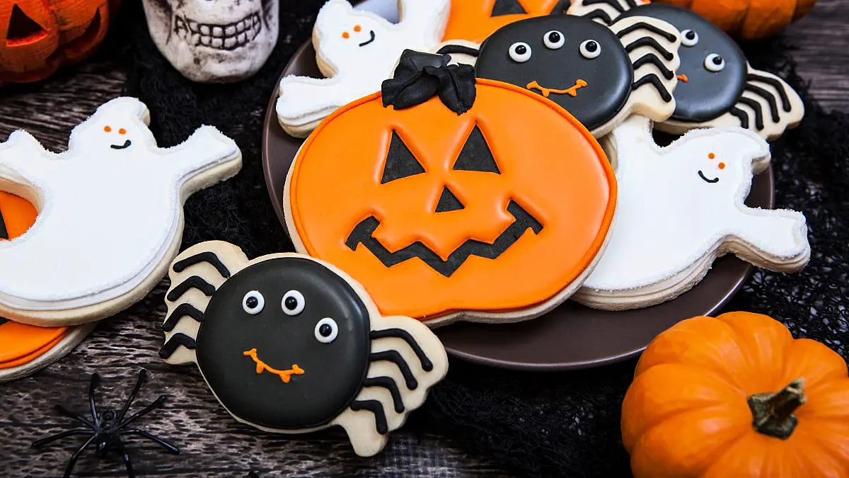 Halloween Cookie Decorating 