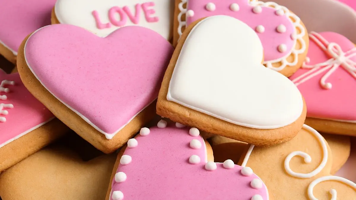 Valentines Cookie Decorating 