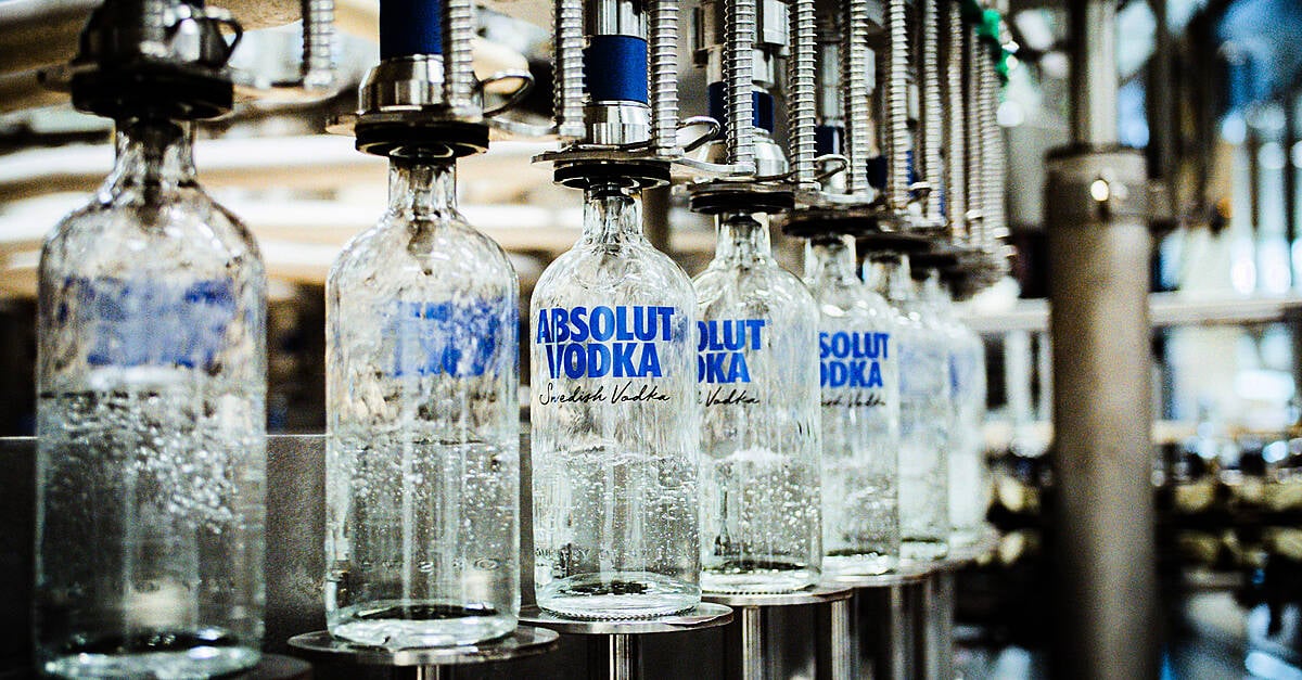 Absolut Vodka First Global Spirits Brand To Invest In Hydrogen Fired   Absolut Vodka First Global Spirits Brand To Invest In Hydrogen Fired Glass Checkout 