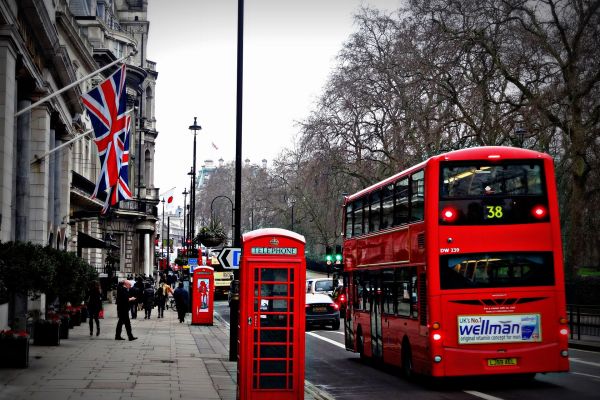 British Grocery Inflation Hit Record 14.7% In October: Kantar