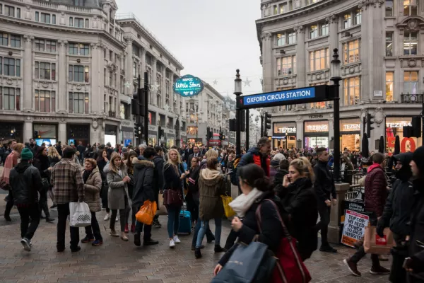 UK Retail Sales Fall In May After April Rise, Outlook Less Gloomy: CBI