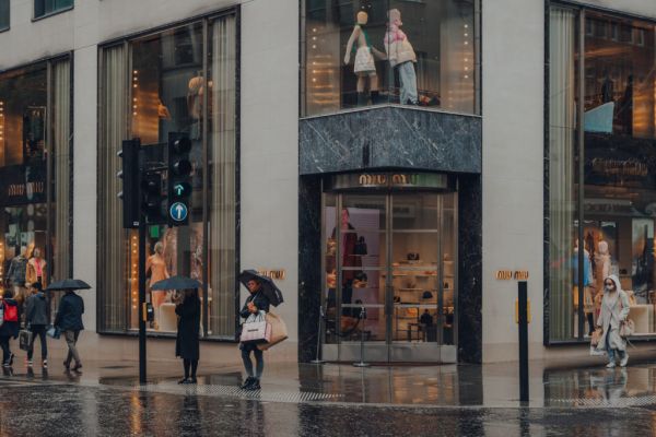 British Consumers Curb Their Shopping In Rainy July