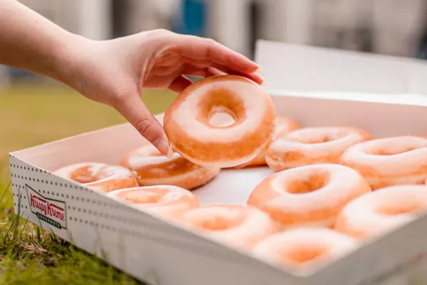 Krispy Kreme Ireland Celebrates Payday With 31c Doughnuts – For One Day Only