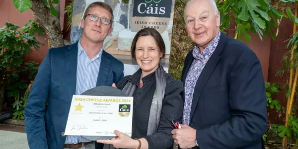 CÁIS 2024 Irish Cheese Awards Sees Four Irish Retailers Honoured