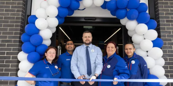 Tesco Ireland Opens New Citywest Store