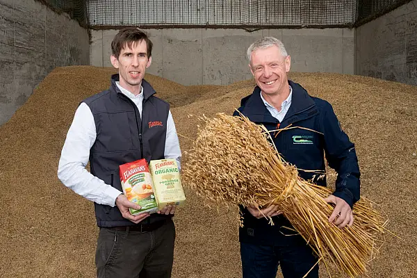 Flahavan’s Seeks Entrants For Its Oat-Grower Of The Year Award 2024