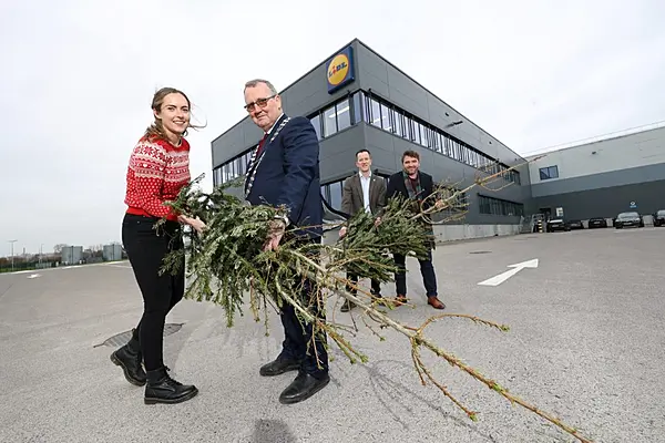 Lidl Newbridge RDC And Kildare County Council Launch Free Christmas ...