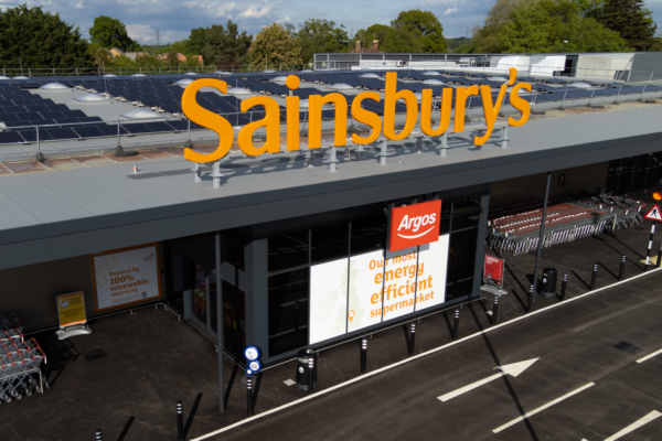 Sainsbury's Sees Full-Year Profit At Upper Half Of Guidance
