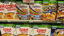 Nestle First-Quarter Sales Beat Estimates on Higher Prices