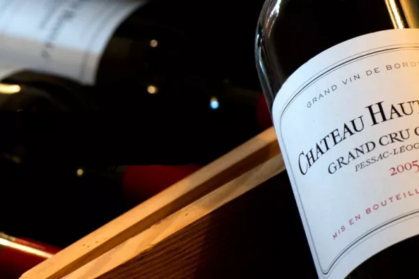 Bordeaux 2014 Vintage Wine Prices Seen Rising Over Next 10 Years
