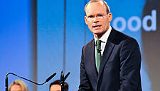 Simon Coveney Sees EU-UK Trade Talks Going Past Mid-November Deadline