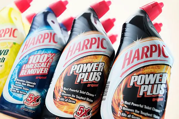 Reckitt Benckiser Raises 2015 Sales Forecast on Health Gains