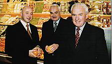 Checkout at 40: SuperValu-Centra Hit The £1 Billion Mark (Oct 1999)