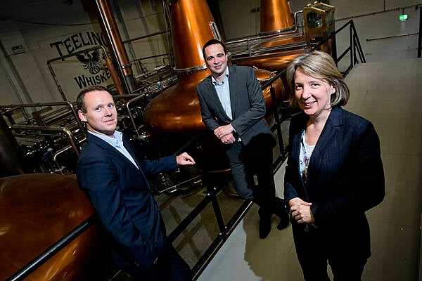 Teeling Whiskey Company Signs Sustainable Energy Deal With Vayu