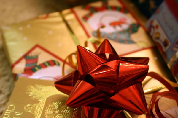 Carat Reveals One In Three Irish Christmas Gifts Bought Online