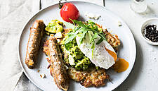 Dee's Wholefoods Launches Sausages In 300 UK Holland And Barrett Stores