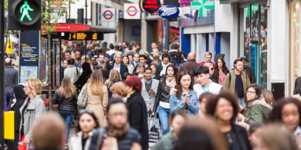 UK Shopper Numbers Dip For Third Straight Week On Wet Weather