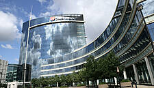 GSK Predicts Smaller Fall In Profits, Appoints New Non-Exec Chairman