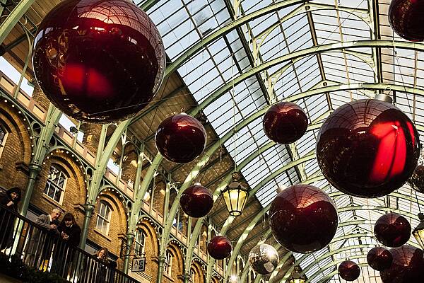 Retail Ireland Says Sector Struggling To Meet Christmas Expectations