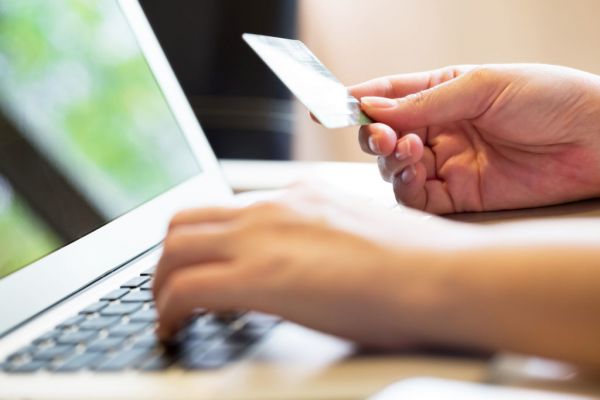 Physical Shopping Still Favoured Over Online