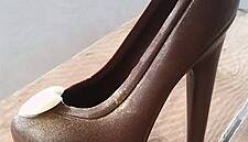 Artisan Chocolatier Produces Edible High-Heeled Shoes