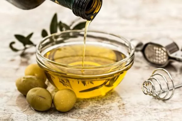 Drought Takes Toll On Tuscany's Famed Olive Oil And Wine Production