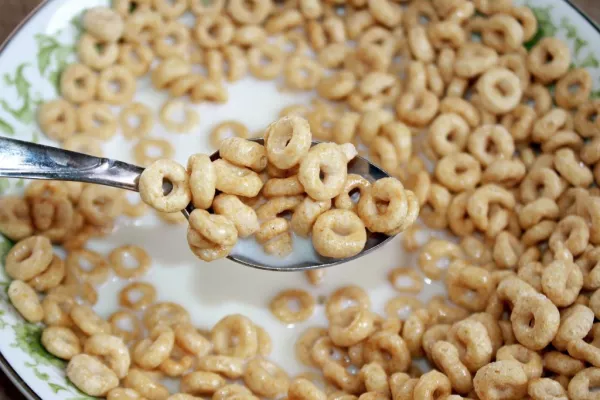 Cheerios Cereal Maker General Mills Quarterly Profit Tops Estimates