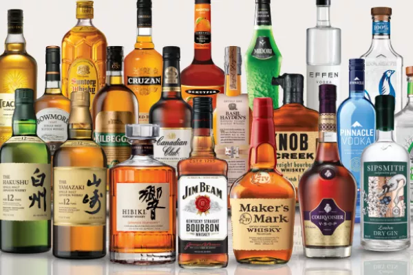 Suntory Eyes US Canned Cocktail Push As Young Japanese Shun Booze