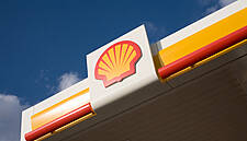 A Quarter Of Shell's Shareholders Reject Chief Executive's Pay Package